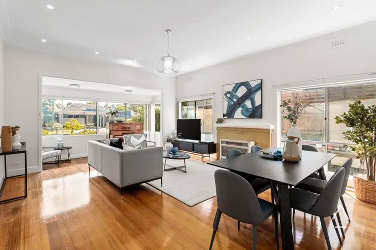 2 Ford Avenue, Oakleigh VIC 3166