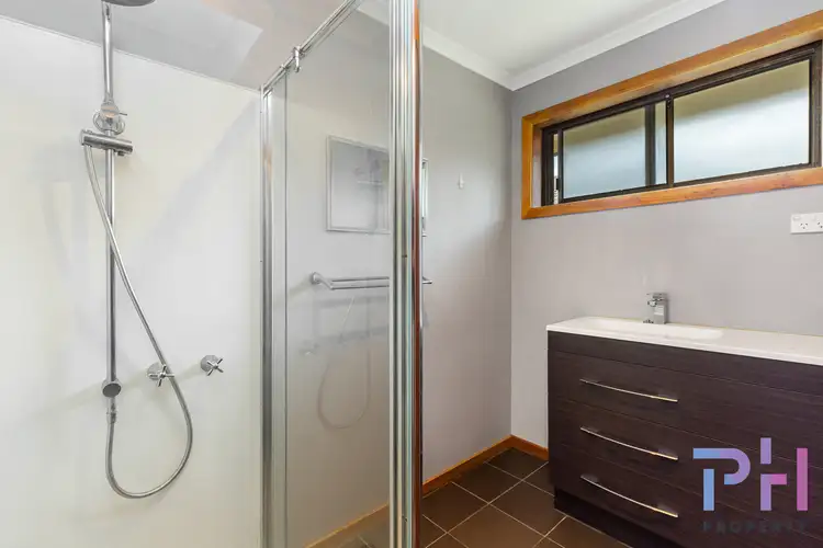 Fifth view of Homely unit listing, 2/27 Arblaster Street, California Gully VIC 3556