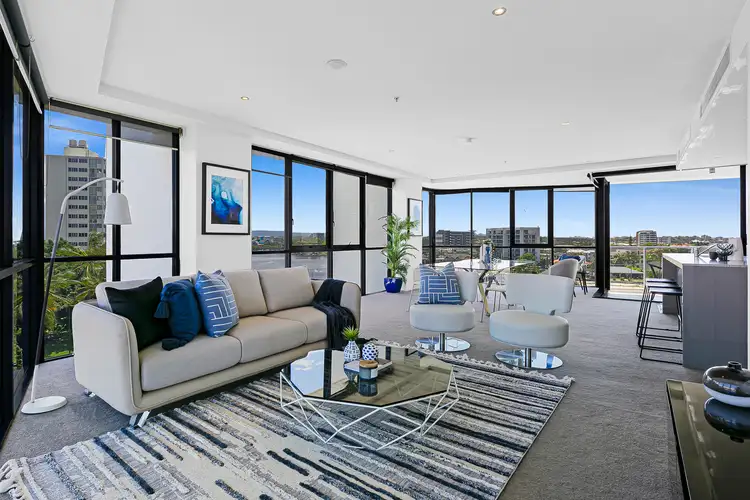 Second view of Homely apartment listing, Level 6/601/4 'Avalon' Wahroonga Place, Surfers Paradise QLD 4217