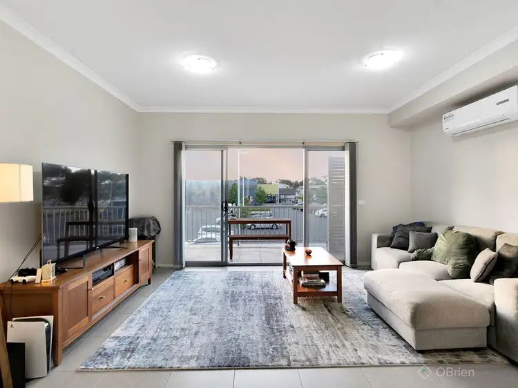 6 Rocket Lane, Cranbourne North VIC 3977