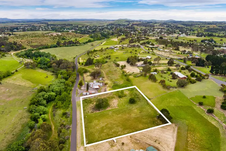 125 Blackmores Road, Clunes VIC 3370