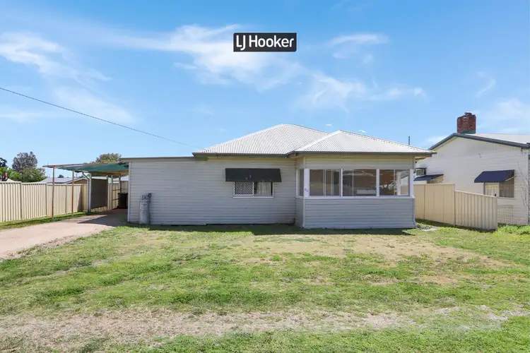 84 Granville Street, Inverell NSW 2360
