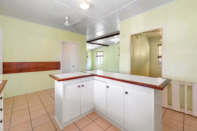 Fifth view of Homely house listing, 4 Pheasant Street, Slade Point QLD 4740