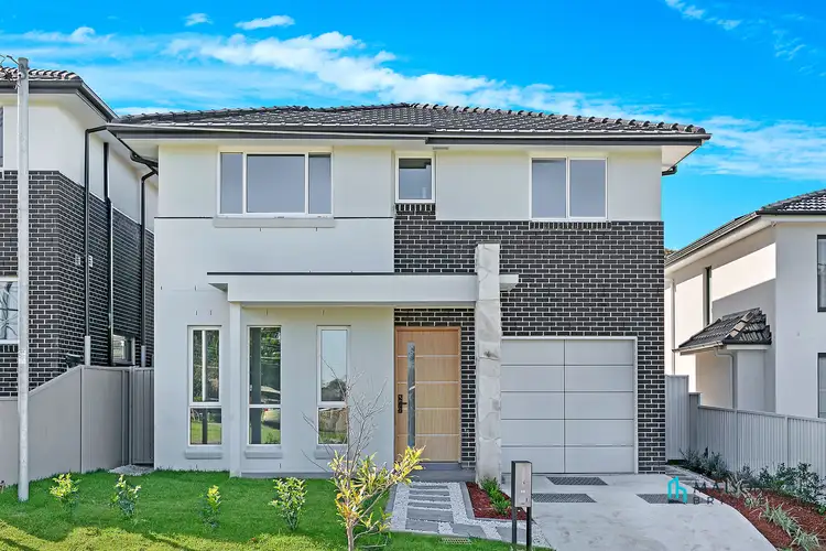8B Monterey Parade, Ermington NSW 2115