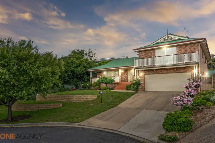 8 Madison Way, Orange NSW 2800