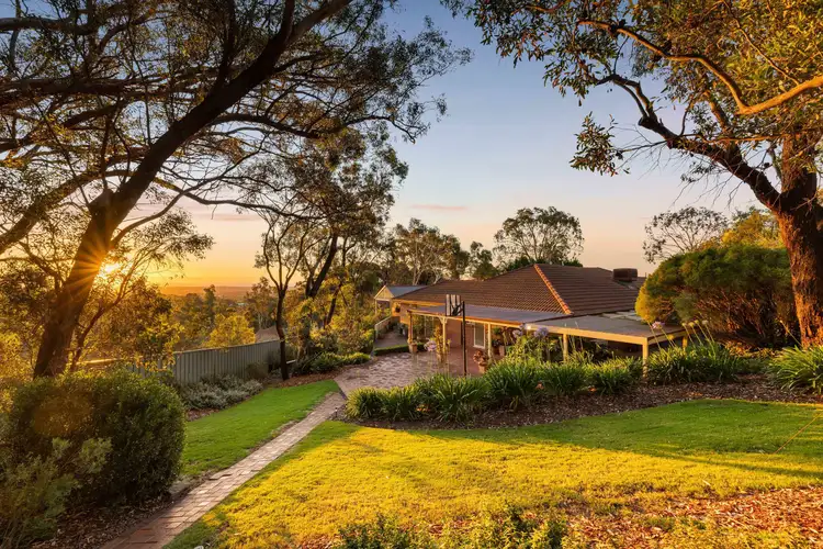 3 Summit Court, Aberfoyle Park SA 5159