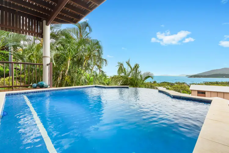 14 Nara Avenue, Airlie Beach QLD 4802