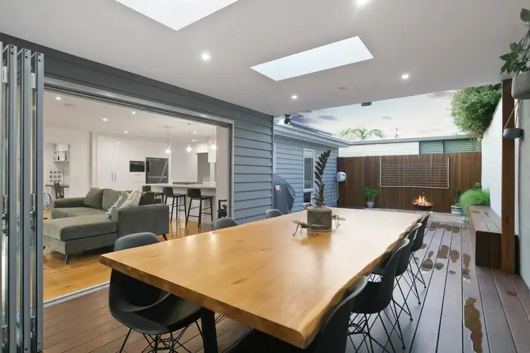 Second view of Homely unit listing, 2/11 Alleyne Avenue, Bonbeach VIC 3196