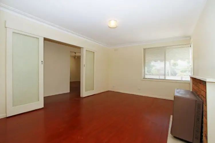 Fifth view of Homely house listing, 3 Kemp Avenue, Thomastown VIC 3074