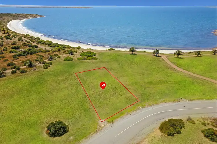 15 North Esplanade, Point Boston SA 5607