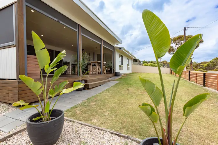 16 Hill Place, Port Lincoln SA 5606