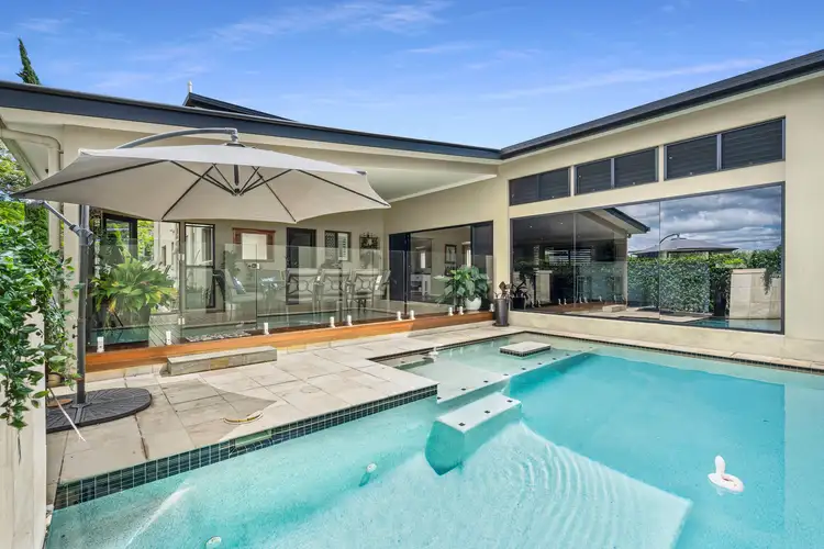 18 Oceanic Street, Wellington Point QLD 4160