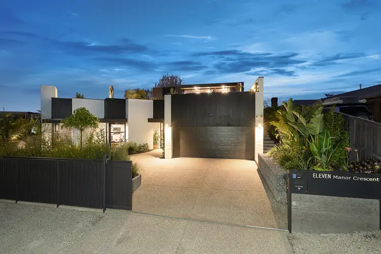 11 Manor Crescent, Highton VIC 3216