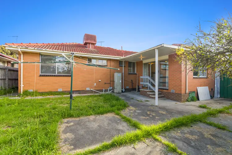 Fifth view of Homely house listing, 118 The Fairway, Kingsbury VIC 3083