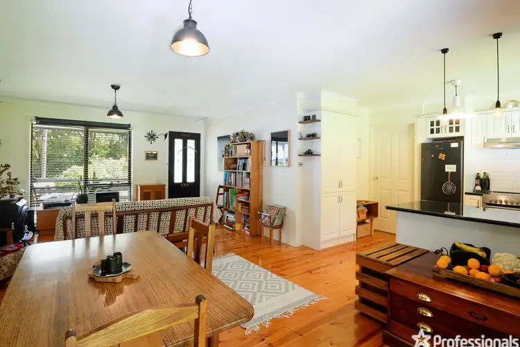 Fifth view of Homely house listing, 4 Prospect Avenue, Warburton VIC 3799