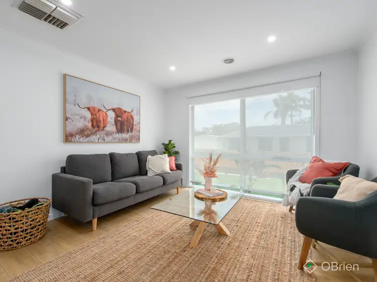 Fifth view of Homely house listing, 1 Stud Court, Skye VIC 3977