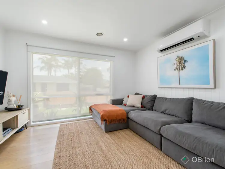 Sixth view of Homely house listing, 1 Stud Court, Skye VIC 3977