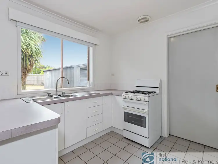 Fourth view of Homely house listing, 34 Geraldine Drive, Hampton Park VIC 3976