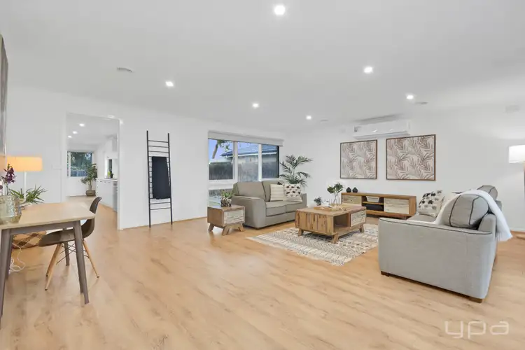 Second view of Homely house listing, 8 Eldan Drive, Werribee VIC 3030