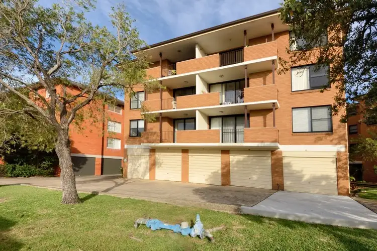 14/18 Elizabeth Place