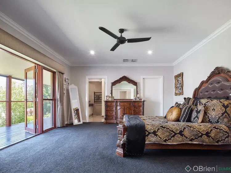 Fifth view of Homely house listing, 1 Crystal Court, Drouin VIC 3818