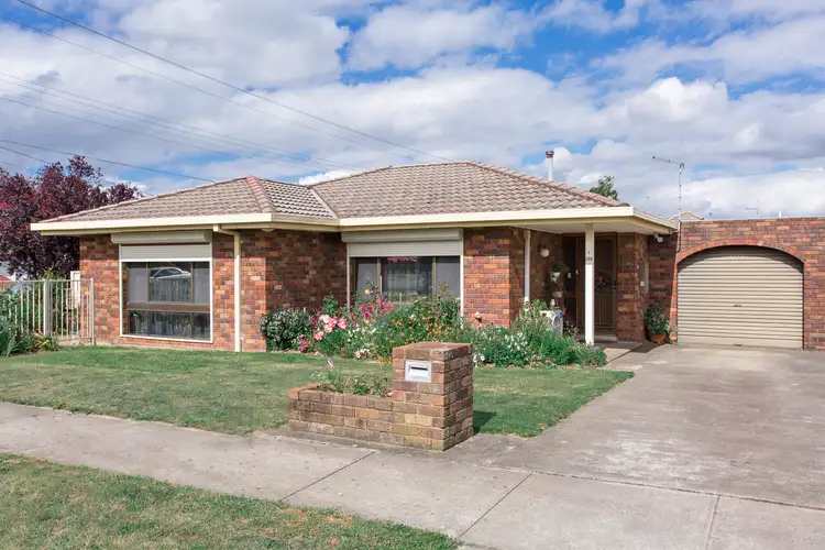 Main view of Homely townhouse listing, 1/1133 Grevillea Road, Wendouree VIC 3355