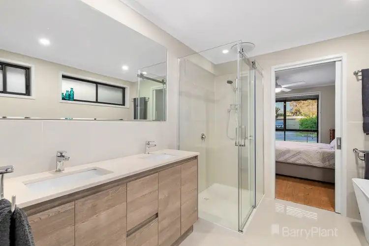 Fifth view of Homely house listing, 3 Ann Crescent, Pakenham VIC 3810