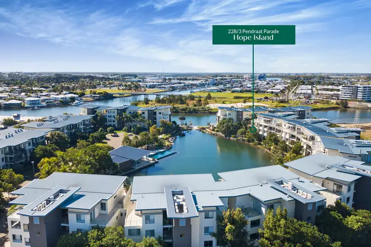228/3 Pendraat Parade, Hope Island QLD 4212