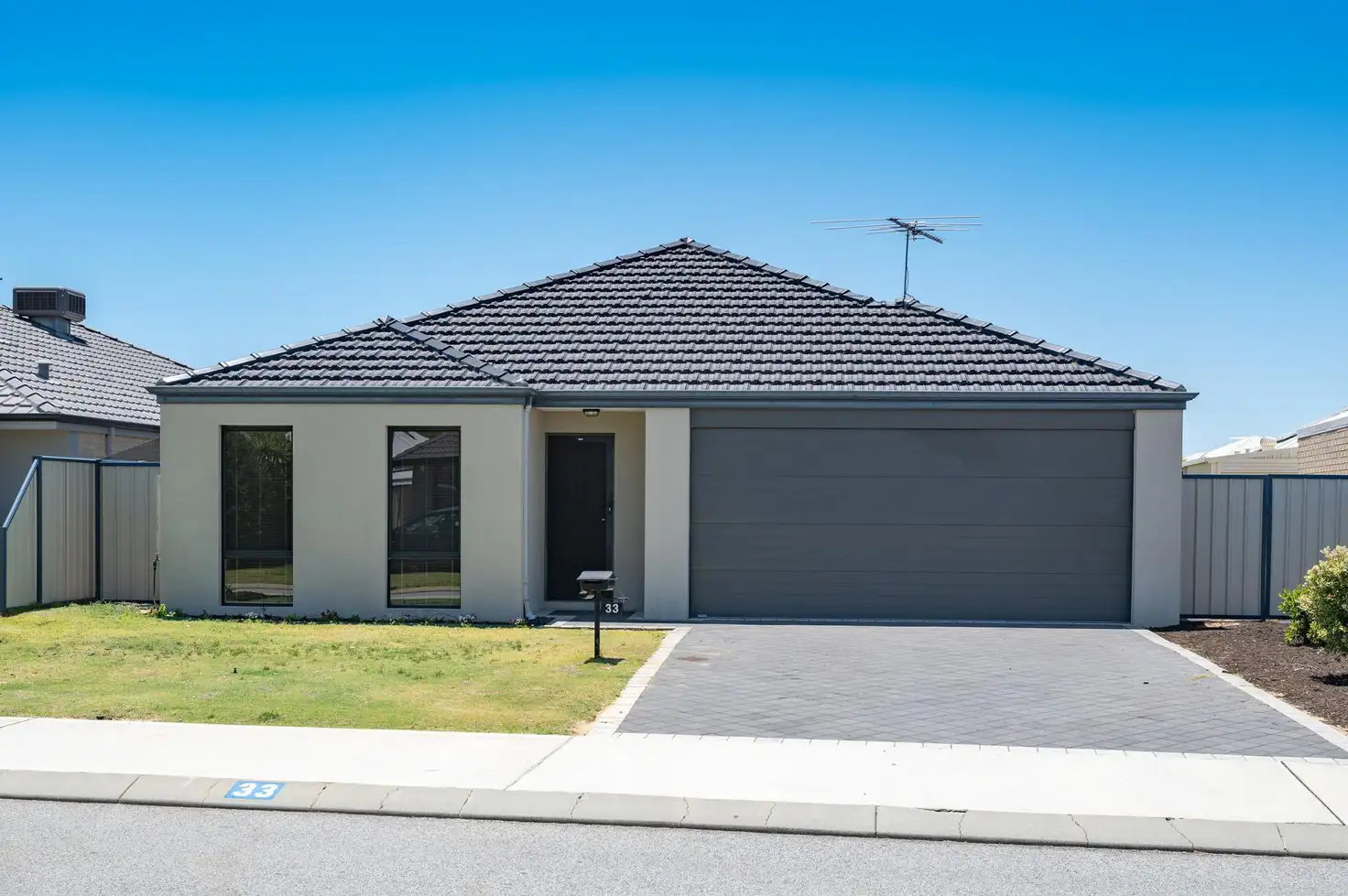 Main view of Homely house listing, 33 Oakwood  Gate, Meadow Springs WA 6210