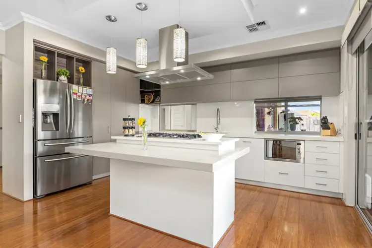 Sixth view of Homely house listing, 5 Newby Court, Waikiki WA 6169
