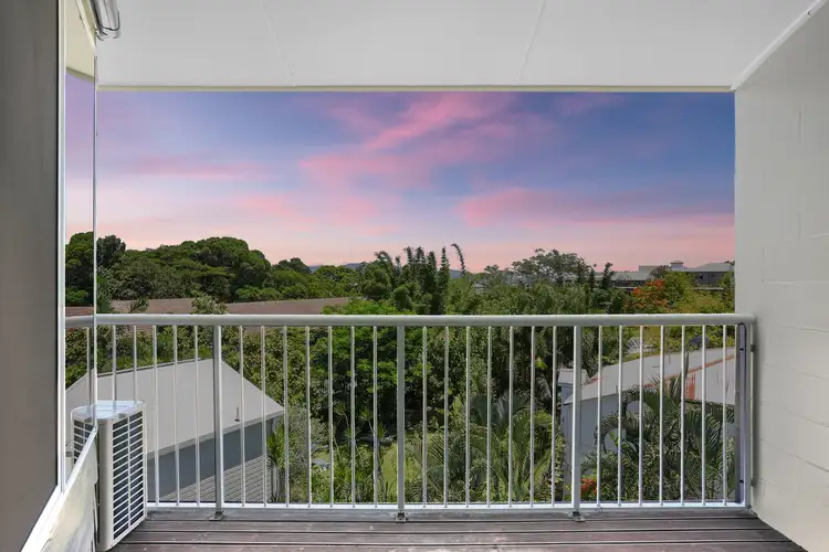 Main view of Homely unit listing, 2/33 Murray Street, North Ward QLD 4810