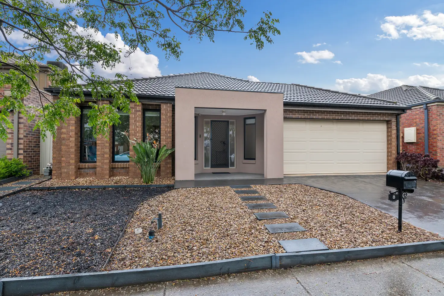 Main view of Homely house listing, 8 Ridgegreen View, Caroline Springs VIC 3023