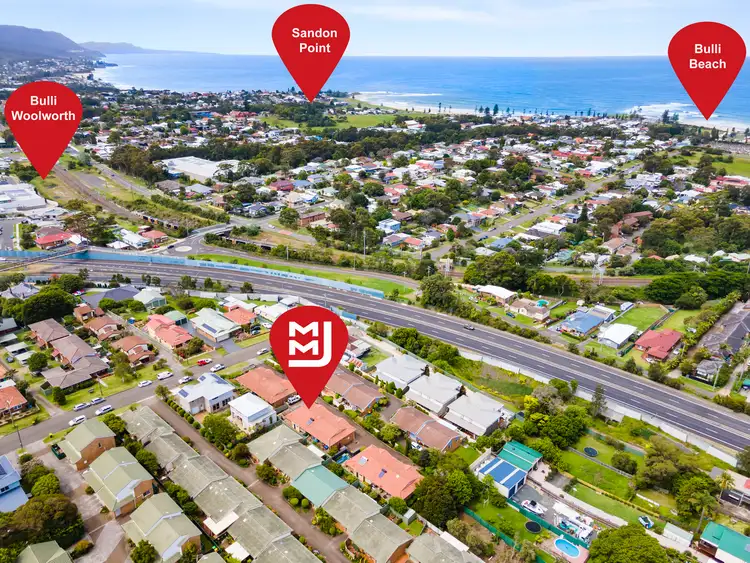 Second view of Homely villa listing, 3/7 Hopetoun Street, Woonona NSW 2517