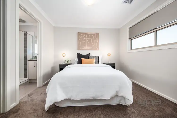 Seventh view of Homely house listing, 5 Itala Court, Keilor Downs VIC 3038