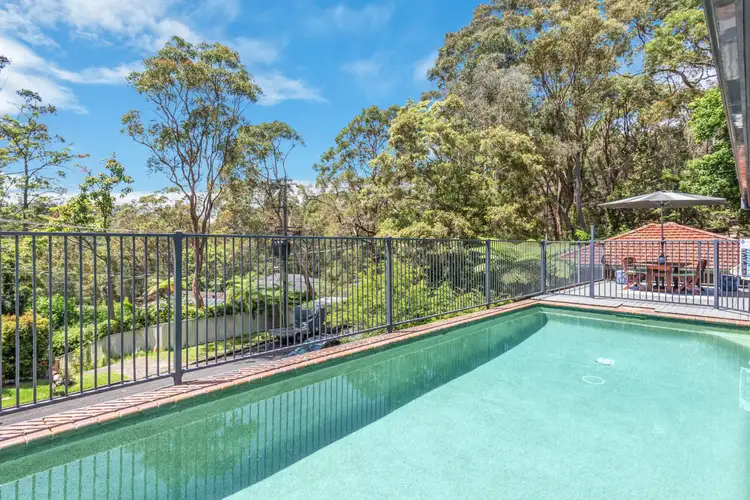 3 Bundanoon Place, Hornsby Heights NSW 2077