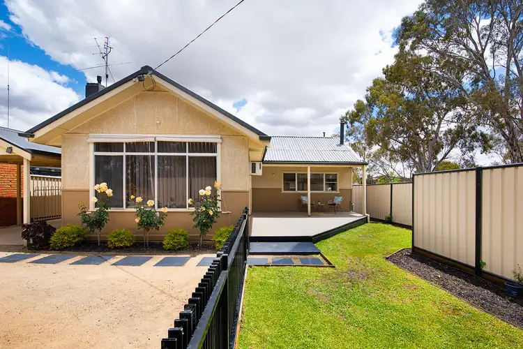 3/16 McLachlan Street, Golden Square VIC 3555