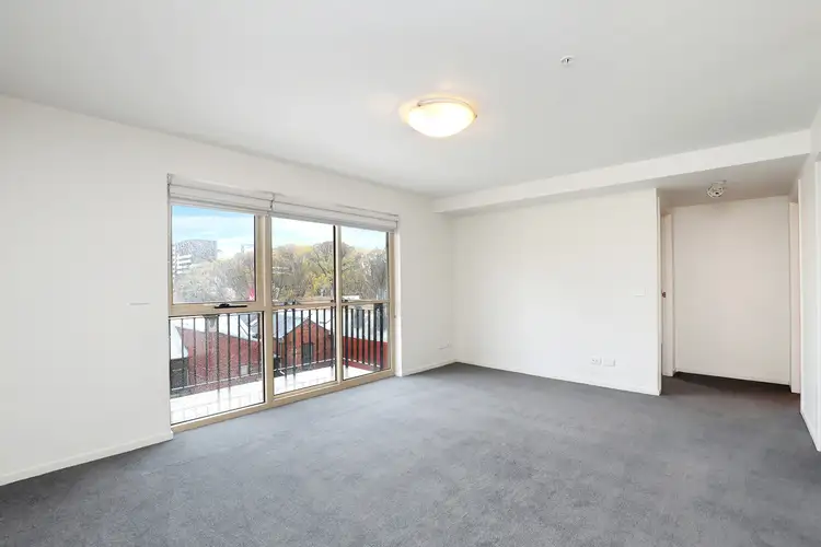309/18 Finlay Place, Carlton VIC 3053