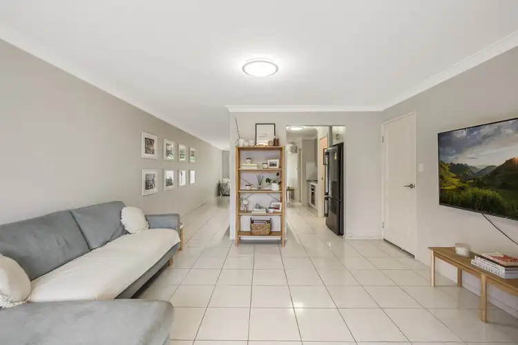 Sixth view of Homely unit listing, 2/43 McGregor Street, Wilsonton QLD 4350