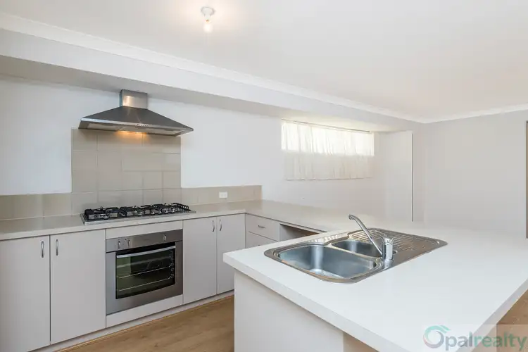 Sixth view of Homely house listing, 31 Benalla Way, Lakelands WA 6180