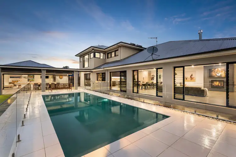 11 Medinah Avenue, Luddenham NSW 2745