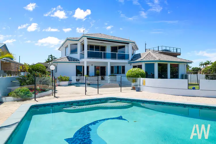 6 Dylan Court, Sandstone Point QLD 4511