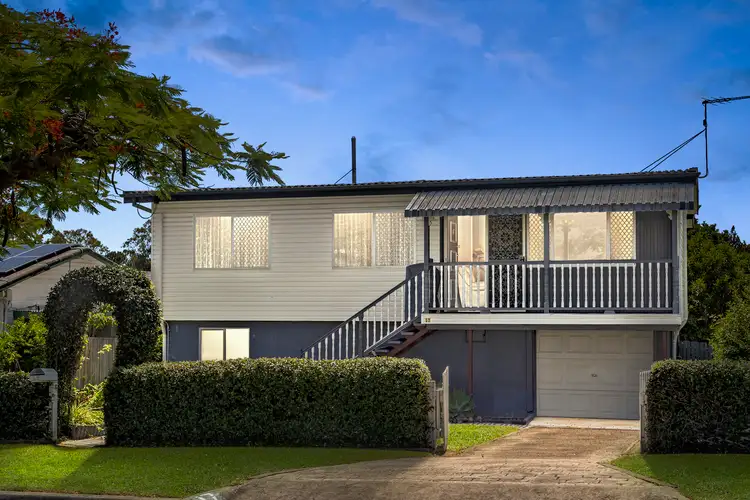 17 Prince Street, Clontarf QLD 4019