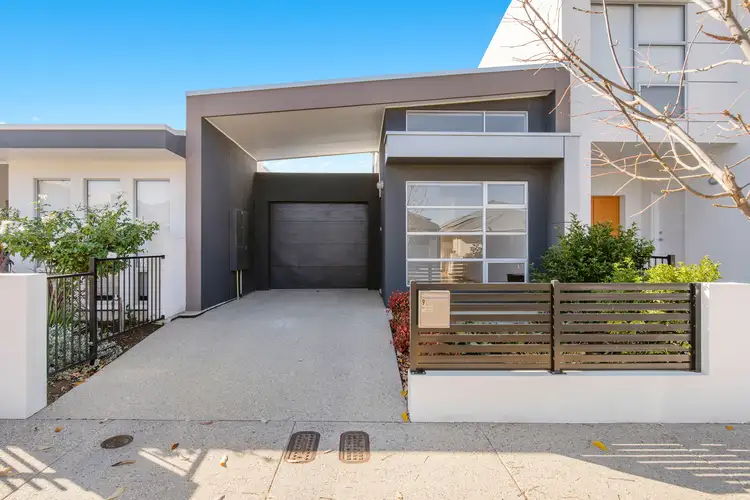 9 Harrow Road, Lightsview SA 5085