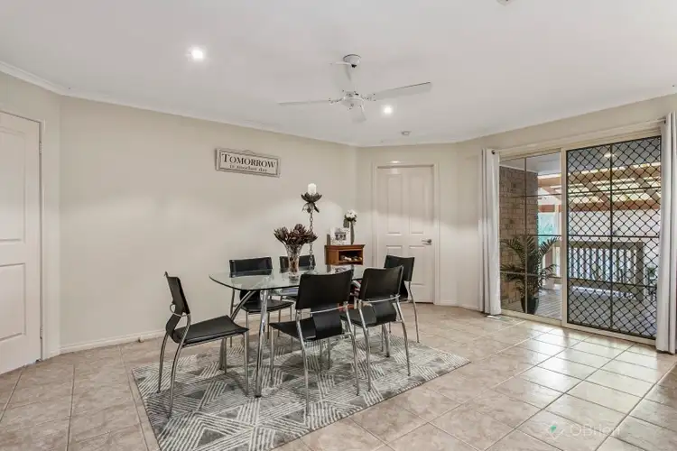 Fifth view of Homely house listing, 14 Stradbroke Close, Berwick VIC 3806