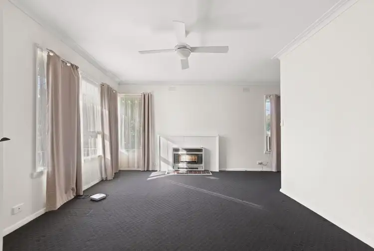 Third view of Homely house listing, 8 Towerhill Road, Frankston VIC 3199