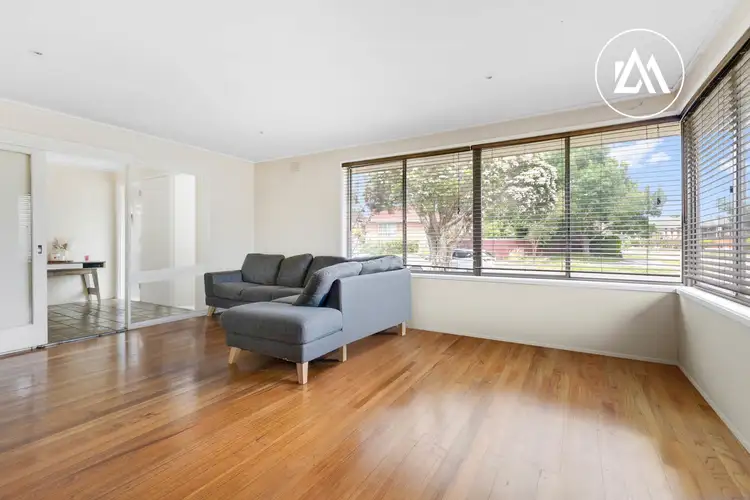 Fifth view of Homely house listing, 1 Hartwell Court, Frankston VIC 3199