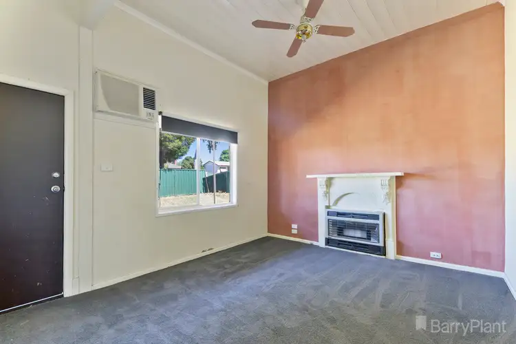 Fifth view of Homely house listing, 33 Sandhurst Road, California Gully VIC 3556