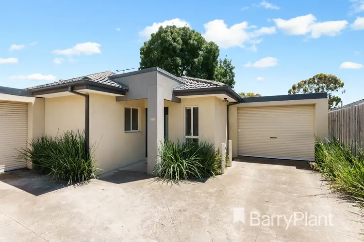 2/16 Montasell Avenue, Deer Park VIC 3023