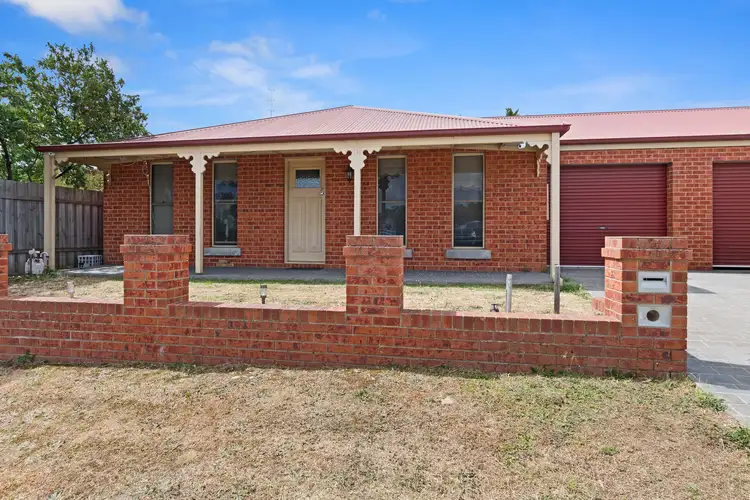Main view of Homely unit listing, 1A Craig Street, Long Gully VIC 3550
