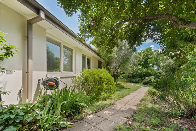 80 Morgan Crescent